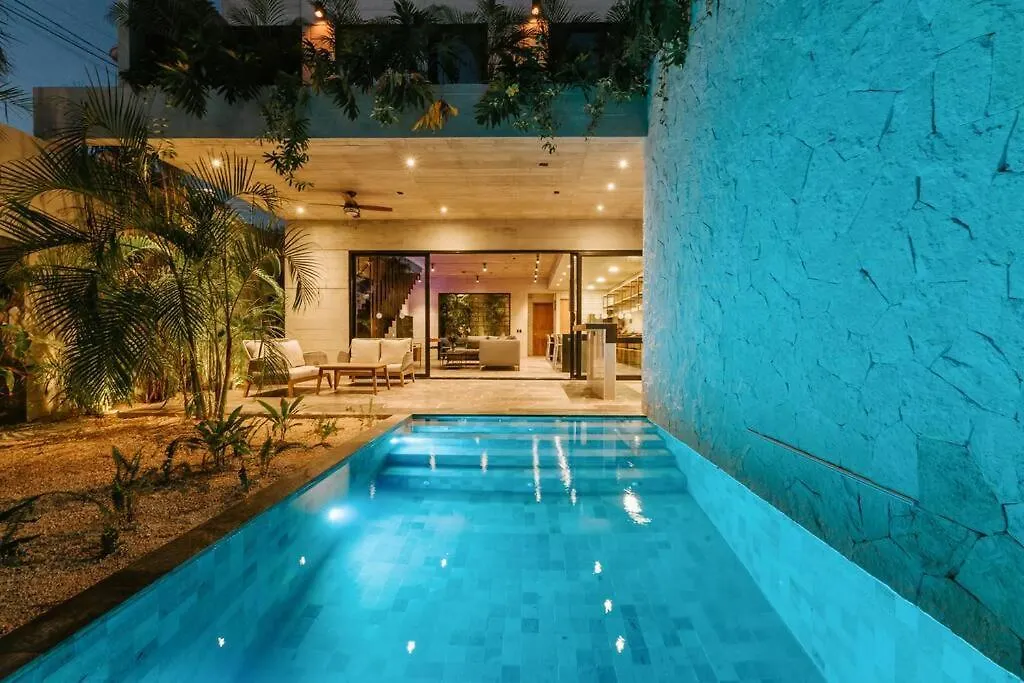 Villa Tuuk: Luxury 5-Bedroom Villa with Private Pool and Concierge Tulum 0*,