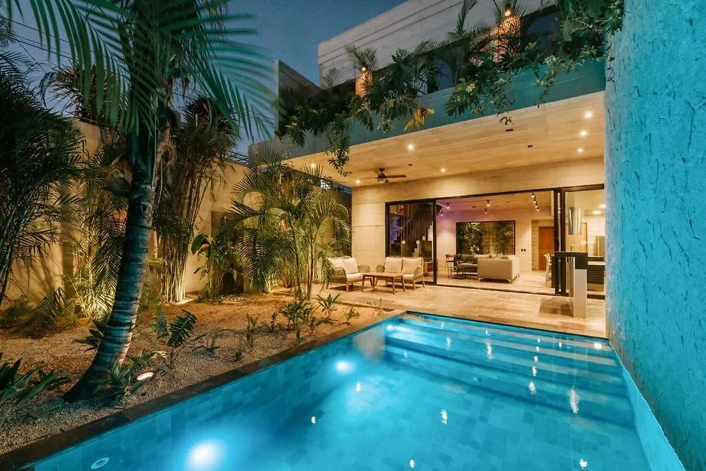 Villa Tuuk: Luxury 5-Bedroom Villa with Private Pool and Concierge Tulum 0*,  Mexico