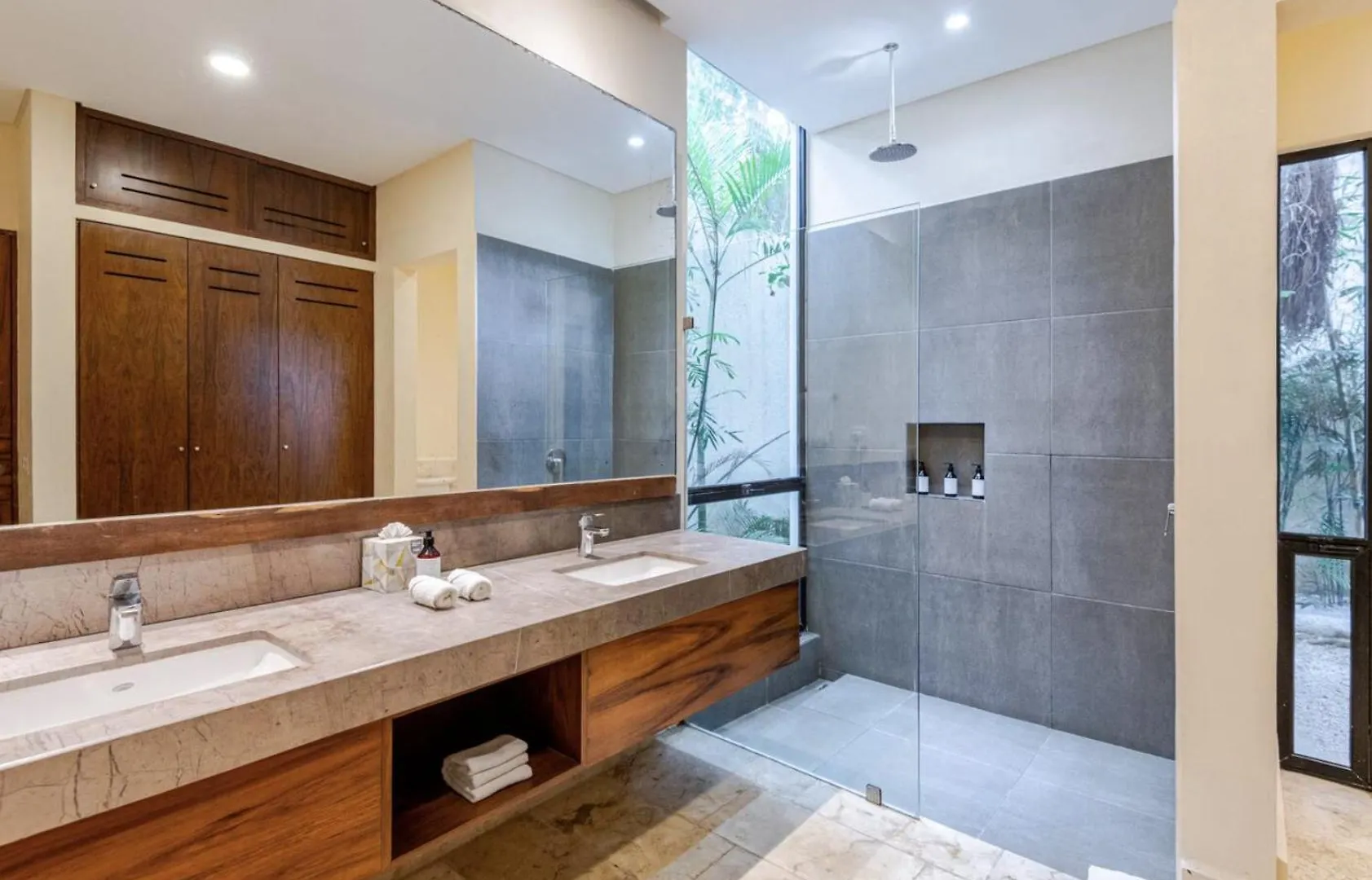 Hum Living Luxury Villas Tulum
