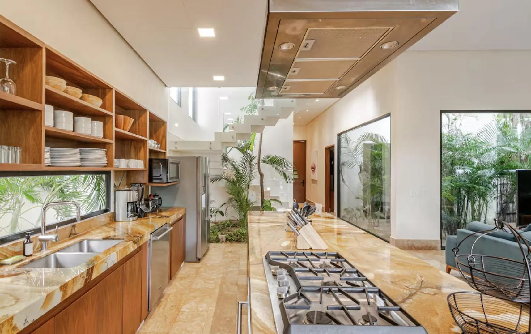 Hum Living Luxury Villas تولوم